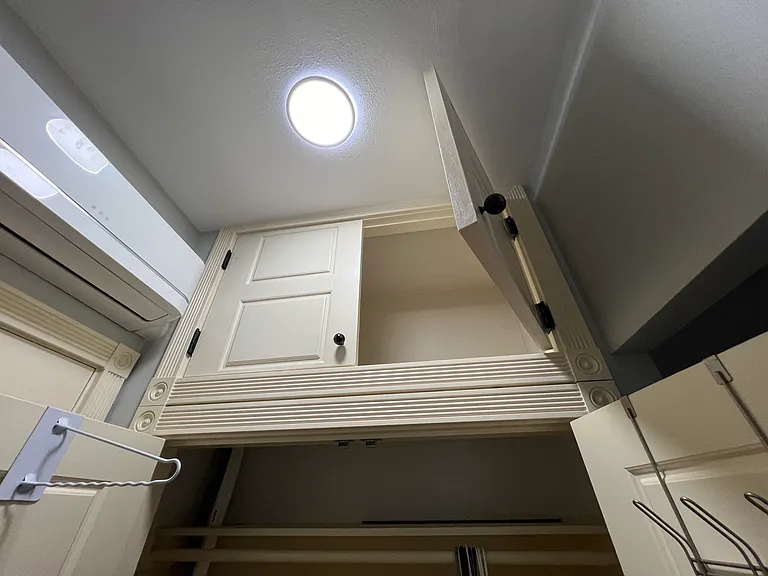 19 Regent Cir #1 — Photo 8
