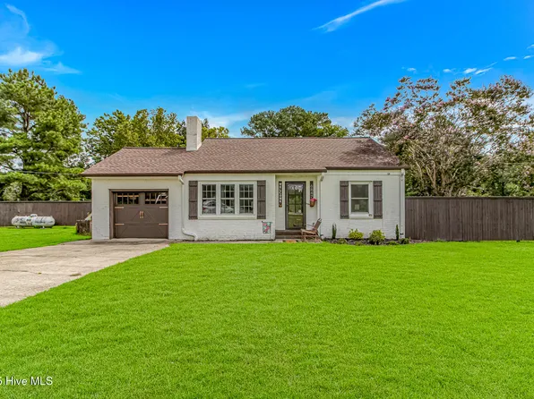 6847 Seven Creeks Highway, Nakina, NC 28455