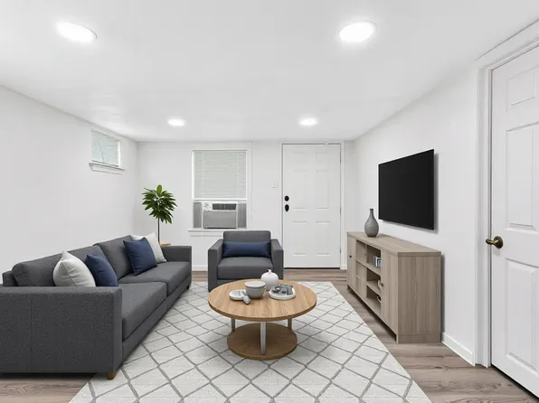 206 S Elm St, Kemp, TX 75143