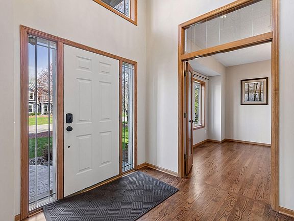 5th image of 16583 Hearthside Way