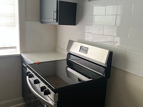3rd image of 7306A Pennsylvania Ave #A