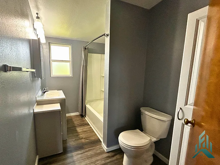 4534 SE 3rd St — Photo 10