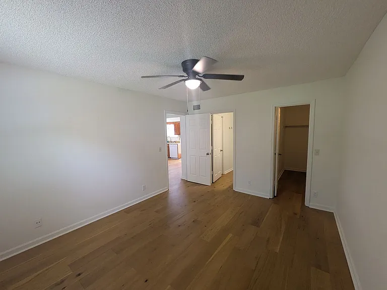 1107 Quail Ct W — Photo 8