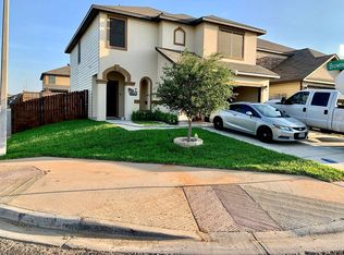 5541 Lago Del Valle Dr, Laredo, TX 78046
