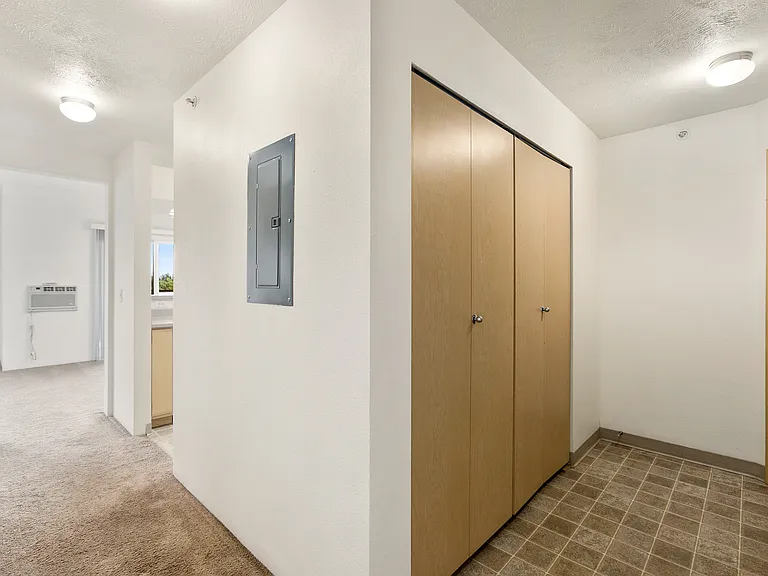 Boulder Apartments — Photo 25