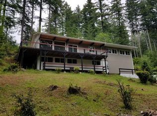 94213 Primrose Ln, North Bend, OR