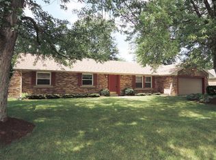 5269 Applecreek Rd, Centerville, OH 45429