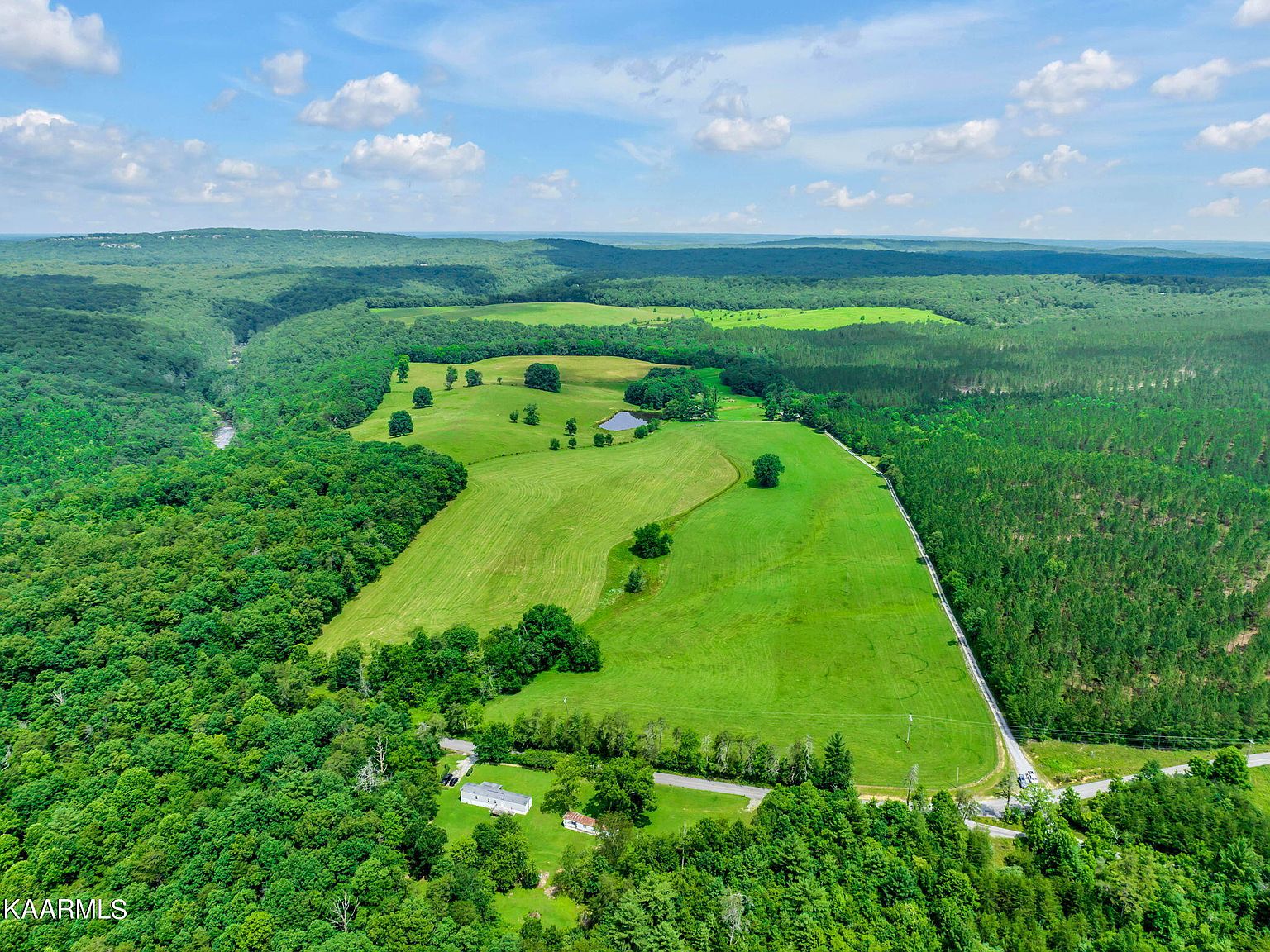 7921 Hebbertsburg Rd, Crab Orchard, TN 37723 Zillow