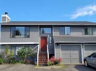 9028 Corliss Ave N #B, Seattle, WA 98103
