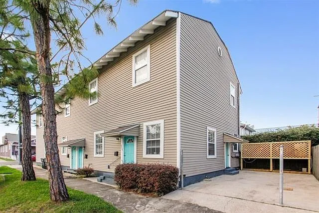 4425 Cleveland Ave — Photo 3