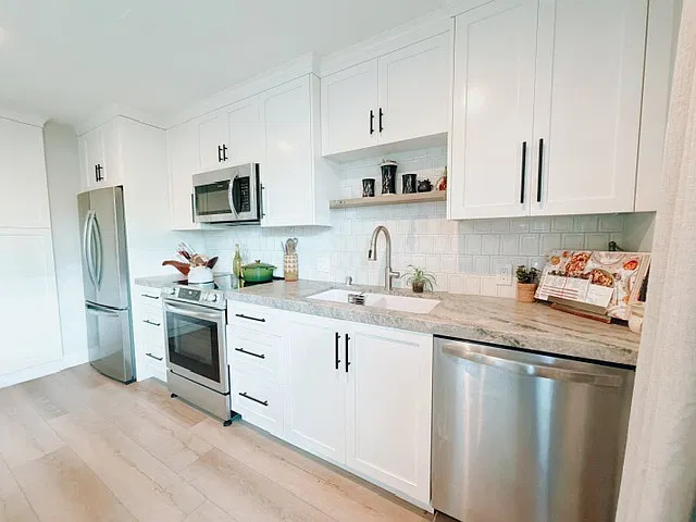 1 bed, 450 sqft, $2,675 — Photo 2