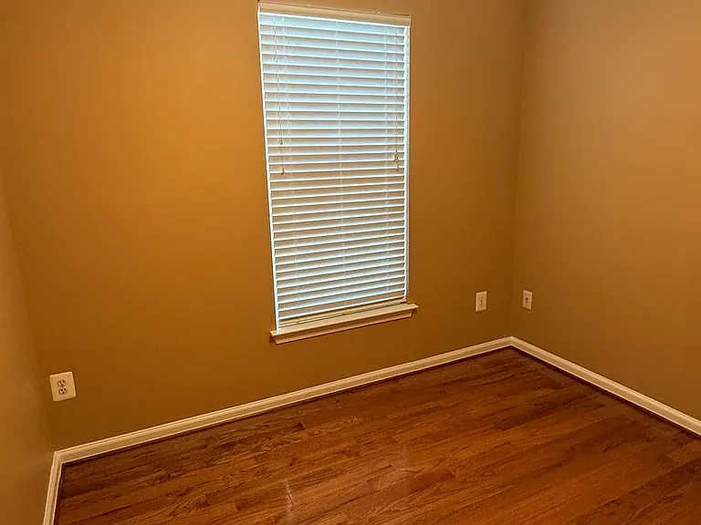 10404 Damascus Park Ln — Photo 47