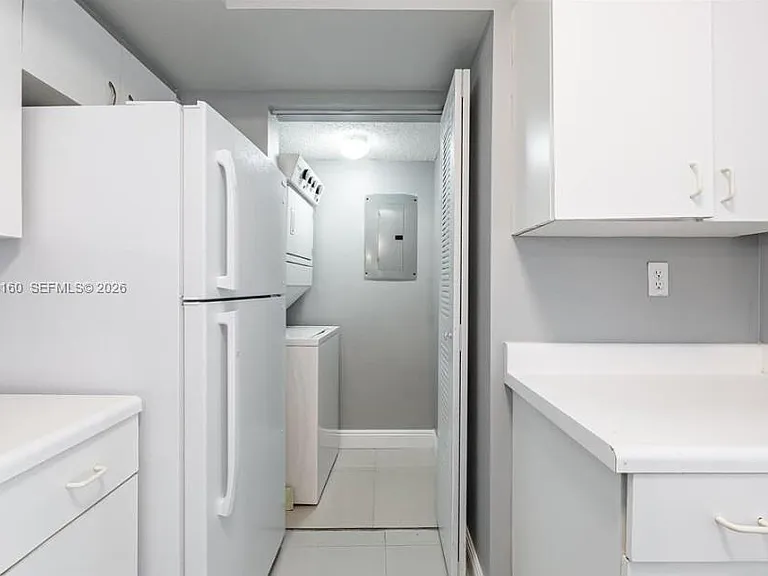 2600 S University Dr #124 — Photo 4