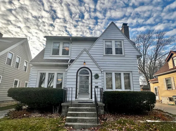 225 N 72nd St, Milwaukee, WI 53213