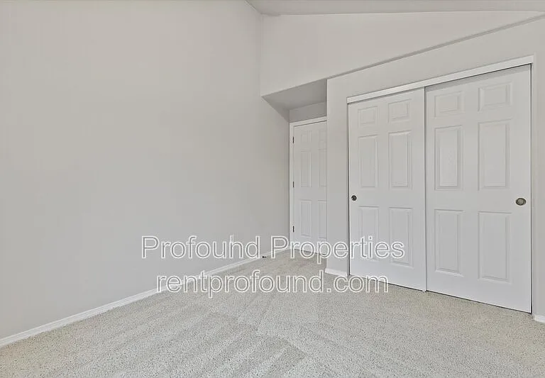 17634 SW September Ln — Photo 19