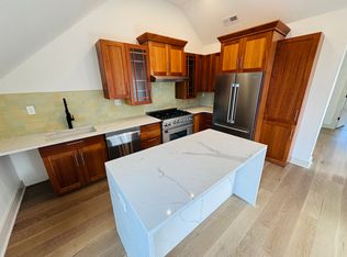 5881 Ellsworth Ave #2, Pittsburgh, PA 15232