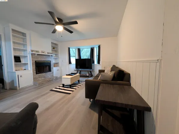(undisclosed Address), Vallecito, CA 95251