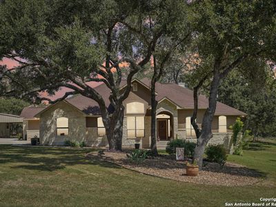 209 ROSEWOOD DR, La Vernia, TX, 78121