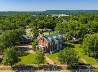 535 E 14th St, Bartlesville, OK 74003