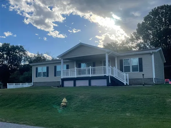 25 Legion Dr, Mortons Gap, KY 42440