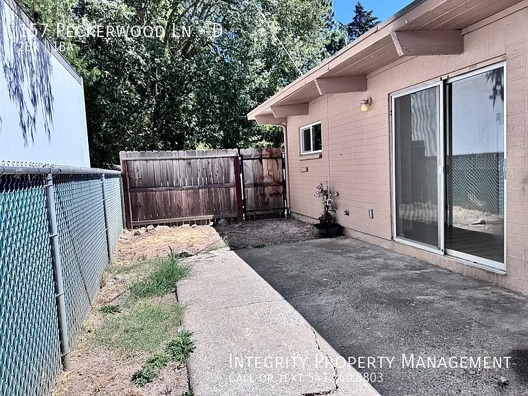 157 Peckerwood Ln #D — Photo 18