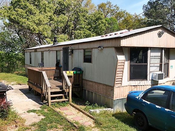 2nd image of 126 Denver Whitworth Rd