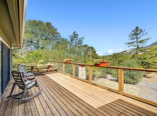 6131 Batesole Dr, Santa Rosa, CA 95404