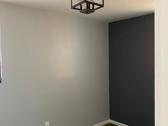 5th image of 711 Wilkinson Blvd #2