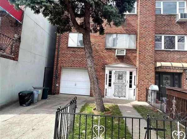 25-56 48th Street, Astoria, NY 11103