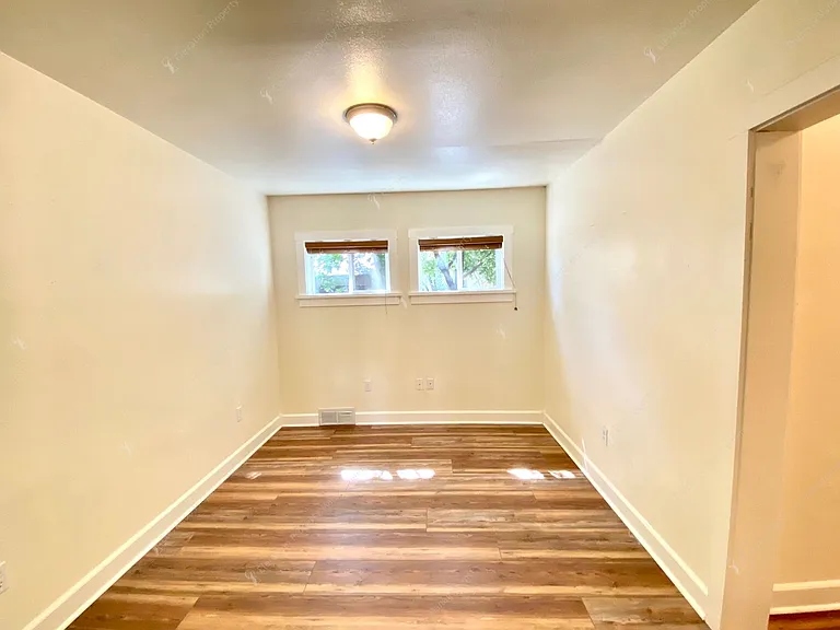 1443 NW 7th St — Photo 10