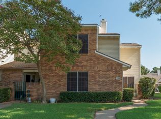 708 Woodbend Dr, Lewisville, TX 75067