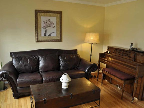 3rd image of 6610 Wisteria Cir