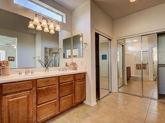 3 Closets, Raised Vanity