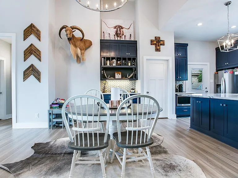 2610 Oak Hills Trl — Photo 11