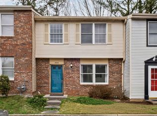 8843 Applegate Ln, Sandy Springs, GA 30350