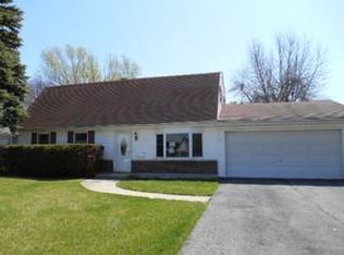 2020 Heather Dr, Aurora, IL 60506