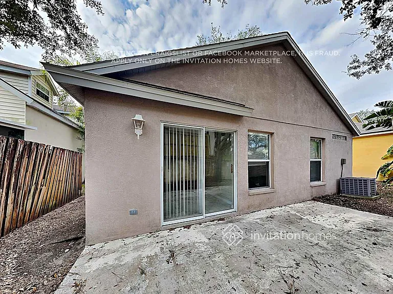 611 Cape Cod Cir — Photo 4