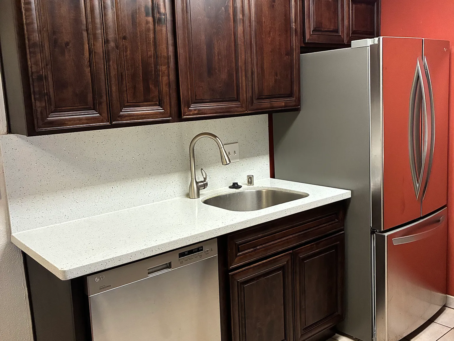 1 bed, 670 sqft, $1,950 — Photo 3