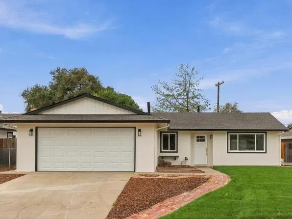 6920 Peck Dr, Sacramento, CA 95828