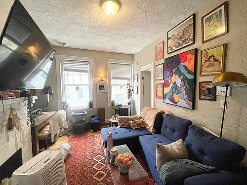 35 Anderson St #3 Photo 1