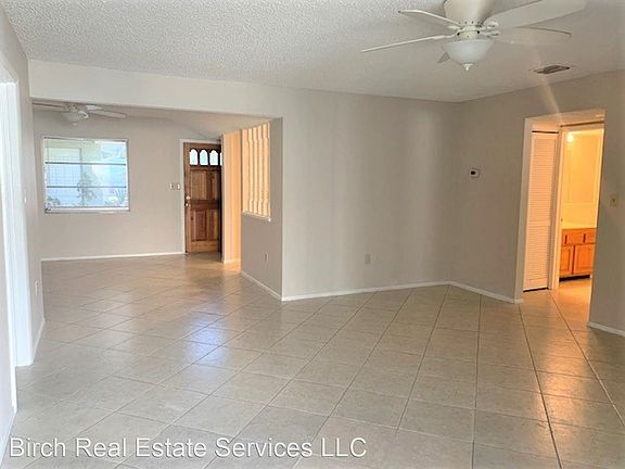 2nd image of 1819 East Dr