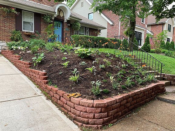 2nd image of 7441 Teasdale Ave