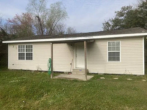 7055 Bell Cir Photo 1