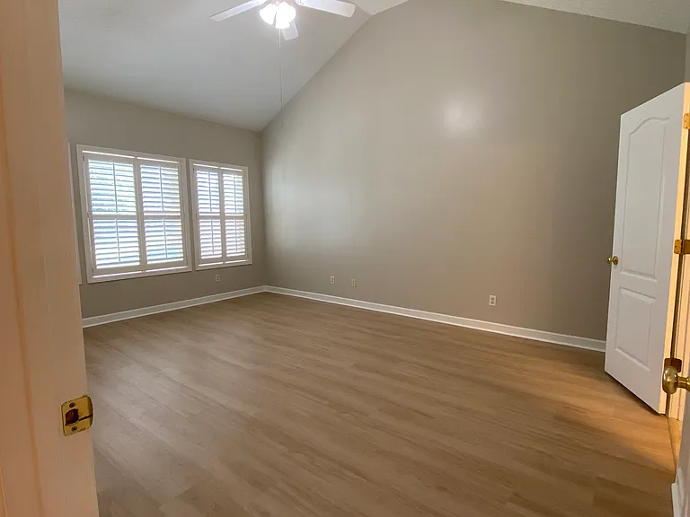 126 Kathryne Bailey Dr — Photo 9