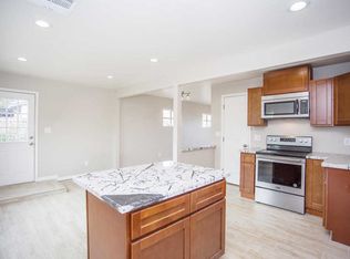 5833 S 34th Pl, Phoenix, AZ 85040