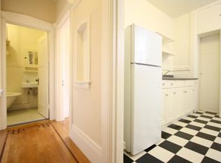 437 Perkins St #207, Oakland, CA 94610