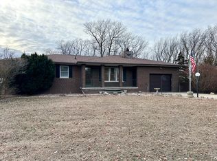 2463 Bishop Rd, Prophetstown, IL 61277