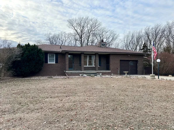 2463 Bishop Rd, Prophetstown, IL 61277