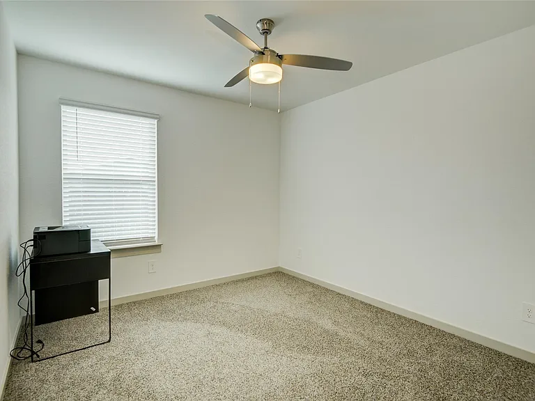 3530 Terrace Landing Ct — Photo 23