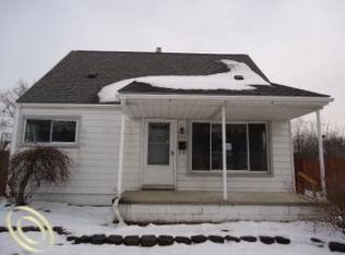 7016 Gilman St, Garden City, MI 48135